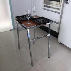 Mesa Pequena Quadrada Cromada Para Cozinhas De Apartamento - MetalCrom