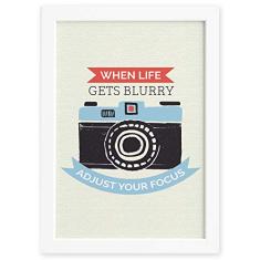 Quadro com Frase Câmera Vintage Moldura Branca 22x32