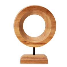 ESCULTURA EM MADEIRA