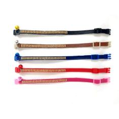 Coleira de couro com strass e guizo para gatos 05 unidades