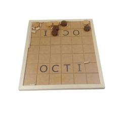 Jogo de Tabuleiro Octi Brinquedo Estratégia Coordenação