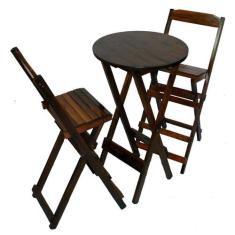 Jogo Conjunto Dobrável Bistrô 1 Mesa Alta e 2 Banquetas em Madeira Mac
