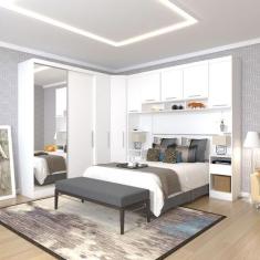 Quarto de Canto Casal com Guarda Roupas com Espelho e Mesas de Cabecei