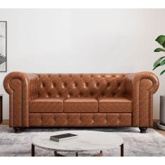 Sofá Couro Sintético 3 Lugares Chesterfield Jared Yescasa Marrom
