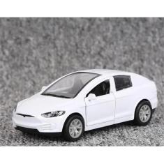 Presente colecionável Tesla Model X/3 em escala 1:32 em liga