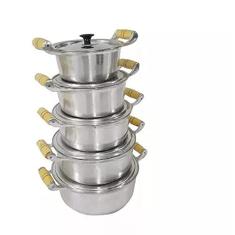 RR Aluminios - Jogo de 5 panelas de alumínio com cabos de madeira - Capacidades: 1.3L, 1.7L, 2.1L, 2.7L, 3.3L - Sem revestimento