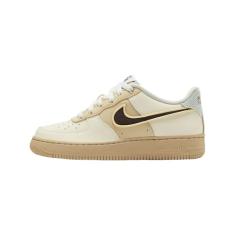 Nike Tênis infantil Air Force 1 LV8, Leite de coco/gergelim/espuma do mar/marrom barroco, 19