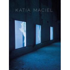 Livro - Katia Maciel