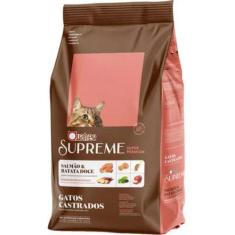 Ração Quatree Supreme para Gatos Castrados Sabor Salmão e Batata Doce 