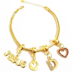 Pulseira Berloque Jesus Cristo Coração Folheado Ouro 18k - Milena Folh