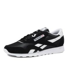 Reebok Tênis feminino clássico de nylon, Preto/branco, 10.5