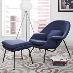 Poltrona Womb Chair Com Puff Base Preta Linho Azul Cor Azul