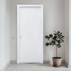 Porta Lisa Uv Batente Regulável 13cm a 19cm Guarnição 7cm 72cm X 210cm