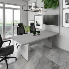 Mesa de Escritório 2,00m e Painel de TV com Passa Cabos F5 - F5 Office