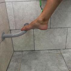 Barra De Apoio De Banheiro Para Lavar Os Pés Depilar - Genus Móveis