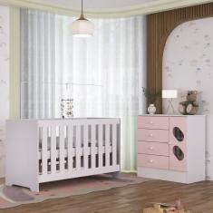 Quarto de Bebê com Cômoda 4 Gavetas 1 Porta com Janela e Berço 3 em 1 