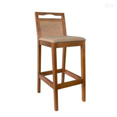 Banqueta Alta de Madeira com Encosto Rattan Valência Amêndoa Linho Bege CCS