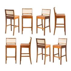 Kit 8 Banquetas com Encosto e Apoio para Pés Tiê Cabecasa Madeiramadeira Amêndoa/Caramelo