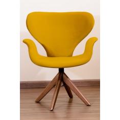 Poltrona Decorativa Mix Pé Giratório de Madeira