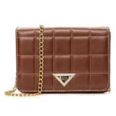 Bolsa feminina transversal  bordada com corrente super versátil ideal 