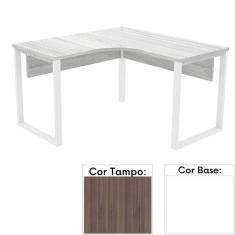 Mesa de Escritório em L Pé Tubular PE25 em MDP 135 x 135 x 60 cm Cor Walnut e Base Branca