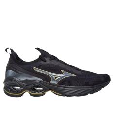 Tênis Mizuno Wave Invictus 4 Masculino Preto E Dourado