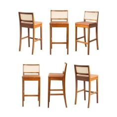 Kit 6 Banquetas com Encosto e Apoio para Pés Tiê Cabecasa Madeiramadeira Amêndoa/Caramelo