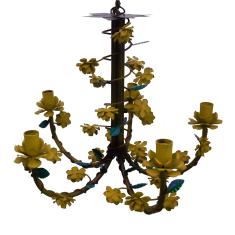 Lustre de Fabricação Própria Arte em Ferro com Flores para Varanda
