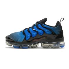 Nike Mens Air Vapormax Plus Knicks DO6679-001 Black/Bright Crimson