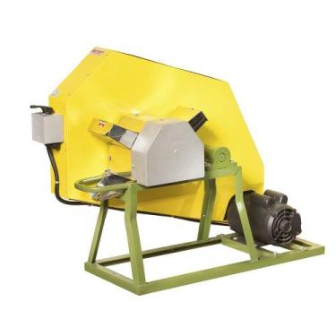Imagem de Engenho Para Cana B200 Elétrico Moendas Em Ferro 220v Botini Botimetal