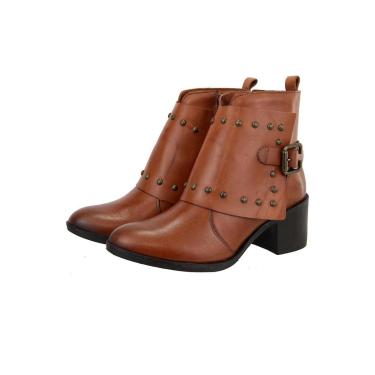 Imagem de Bota Feminina em Couro Tachas Maria Paula Cano Curto-Feminino