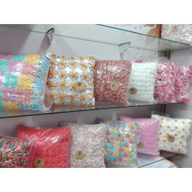 Imagem de Almofadas quadradas fuxico - Bela Arte, Estampadas