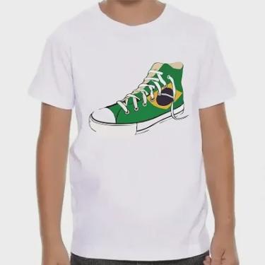 Imagem de Camiseta infantil branco estampa tênis brasil