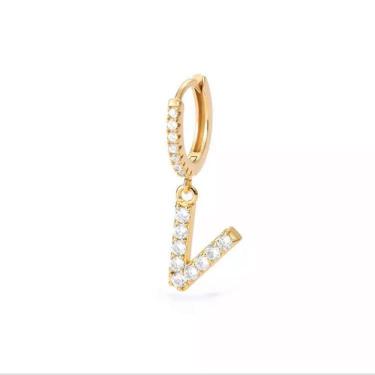 Imagem de Brinco Dourado Inicial Alfabeto Letra V Argola Strass S1635