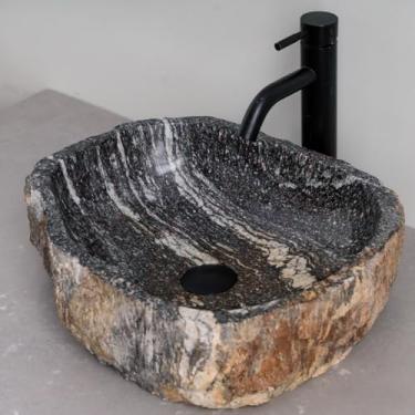 Imagem de MIDUSO Pia de embarcação de pedra irregular 100% feita à mão; pia de pedra real; pia de embarcação exclusiva; acima do balcão; pia de rocha de rio; banheiros rústicos de pias; Irre RiverStone 347