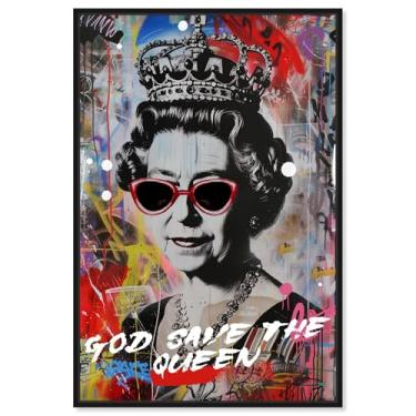 Imagem de Art Remedy Arte pop de grafite Save the Queen em tela, moldura preta, 25,4 cm x 38,1 cm