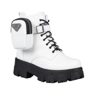 Imagem de Coturno Feminino Tratorado Com Bolsinha Na Lateral Preto-Feminino