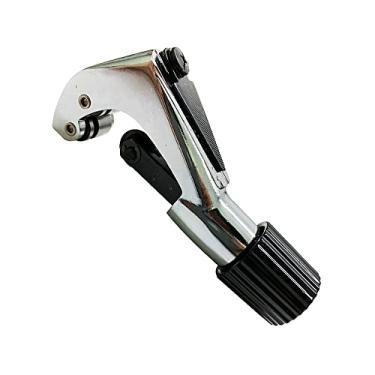 Imagem de nuwfrog Tubing and Pipe Cutter 1/8 to 1-1/8 Inch with Extra Blade and Reamer for Cutting Aluminum/Plastic Tube/Copper/thin Stainless Steel/PVC/Brass pipe.