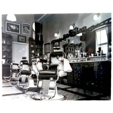 Imagem de Quadro Vidro Barbearia Cadeira