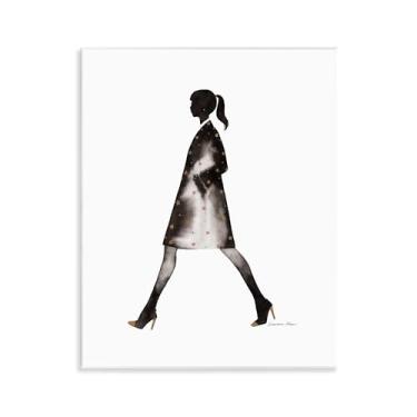 Imagem de Stupell Industries Desenho artístico de placa de parede com silhueta de casaco preto por Simone Elum, 35,5 x 28,5 cm