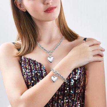 Imagem de 1 conjunto de colar de pulseira de coração feminino prata com fivela em forma de coração, adequado para várias atividades, festivais e presentes