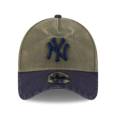 Imagem de Boné New Era 940Af New Olive Navy Washed New York-Masculino