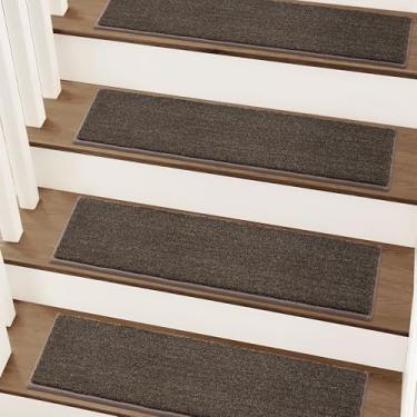 Imagem de COSY HOMEER Tapetes de escada antiderrapantes para degraus de madeira, tapetes de corredor de escada para crianças, idosos e animais de estimação 71 x 23 cm (15 peças, marrom)