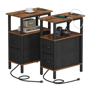 Imagem de Conjunto de 2 mesas laterais estreitas para espaços pequenos, mesa de canto fina com estação de carregamento, sofá ao lado da mesa com 2 gavetas, 1 compartimento aberto, mesa de cabeceira fina com