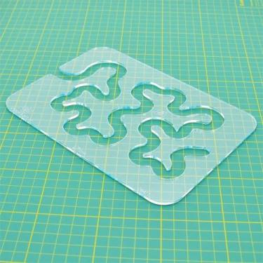 Imagem de Régua Kriativa para Quilting Modelo Labirinto - Pé de 12mm