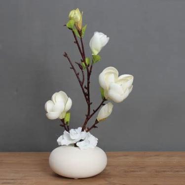Imagem de LMJYU Flor artificial com vaso de orquídea artificial Magnochang flor e vaso de cerâmica Magnochang conjunto de garrafa de flores de seda para decoração de mesa central de escritório casa orquídea (F)
