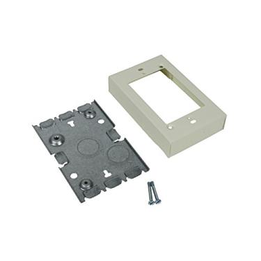 Imagem de Wiremold Metal Raceway, estendendo o interruptor raso na parede e encaixe de caixa de receptáculo, Marfim, V5748S