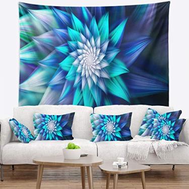 Imagem de Arte de parede de decoração de cobertor floral com flor fractal alienígena azul grande Designart para casa e escritório, criado em tecido de poliéster leve 152 cm x 127 cm
