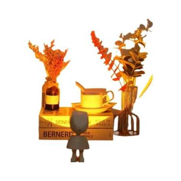 Imagem de Luz Noturna Recarregável De Robô Astronauta Com Projeção De Arco-Íris 