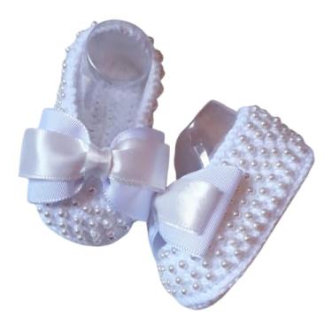 Imagem de Sapatilha de Bebê Branco com Pérolas e Laço, Batizado, Festa, Recém-nascido, Pantufinha, Sapatinho RN (BRANCO LAÇO E PEROLAS RN, BR, Bebê, Alfa, P, P)